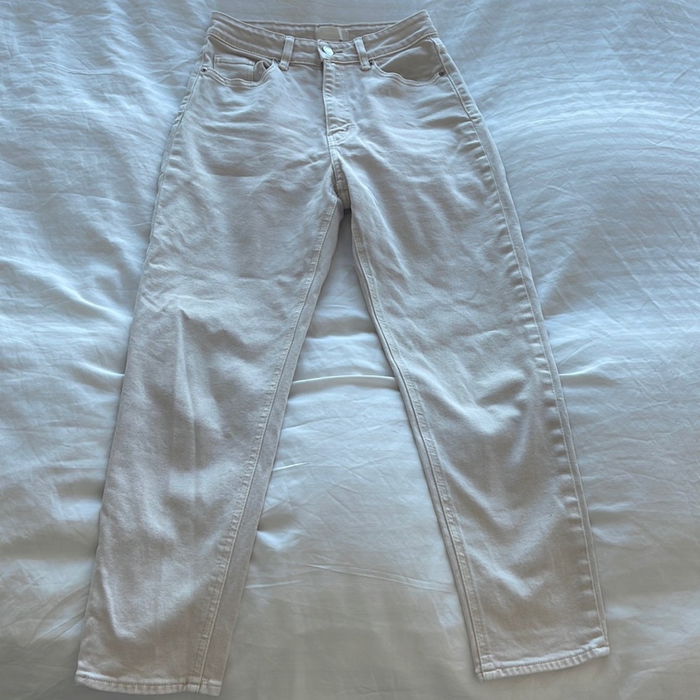 Mom jeans